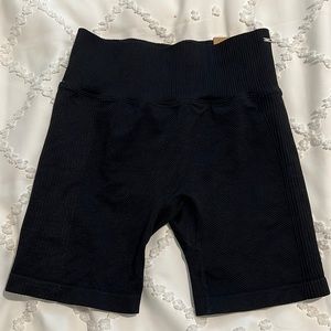 VS/PINK Seamless Biker Shorts